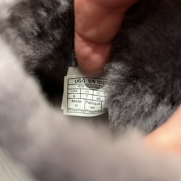 New UGG Gray Classic Mini Boots - Picture 8 of 10